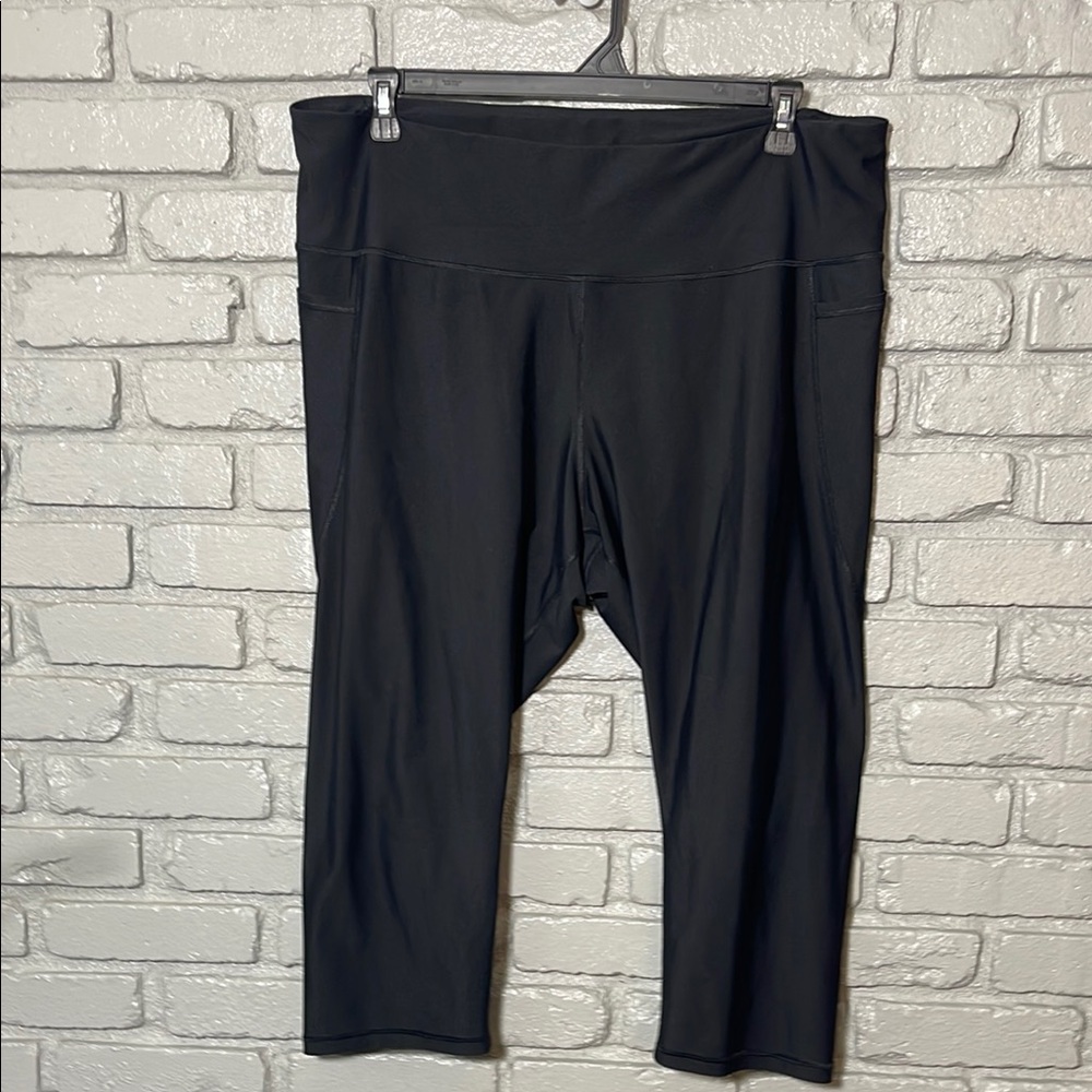 Old Navy Black Powersoft Active Leggings